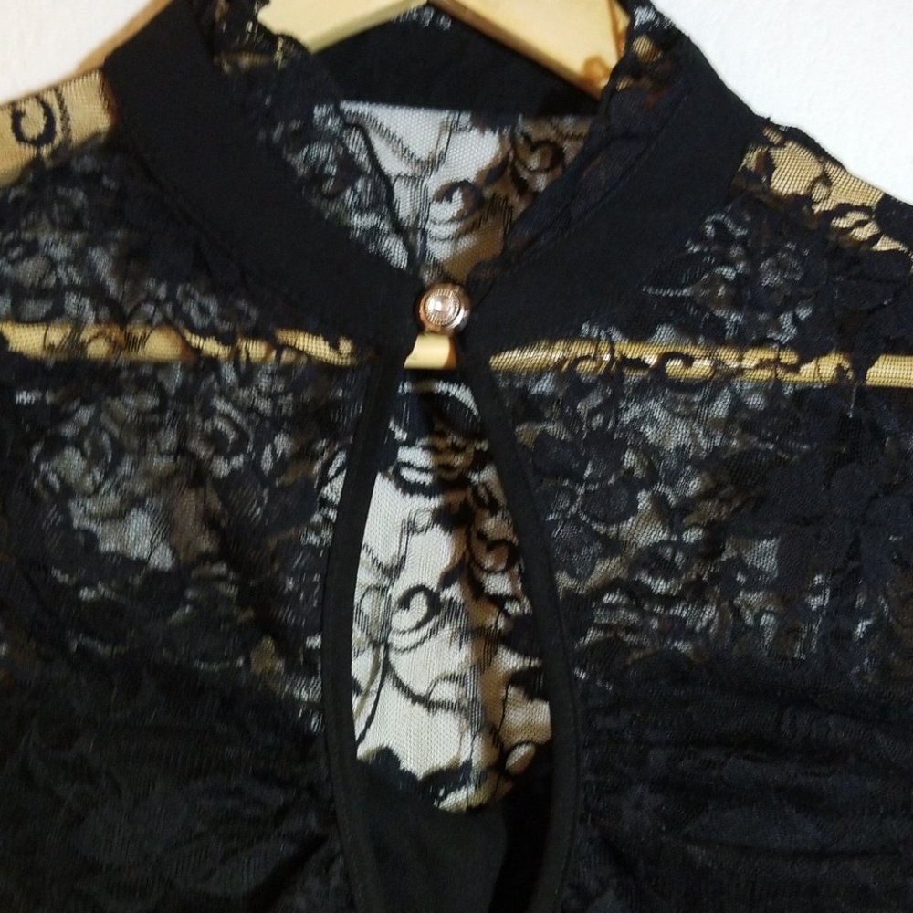 Black Top - Picture 3 of 5